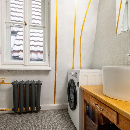 The Fourth Brother Apartmán